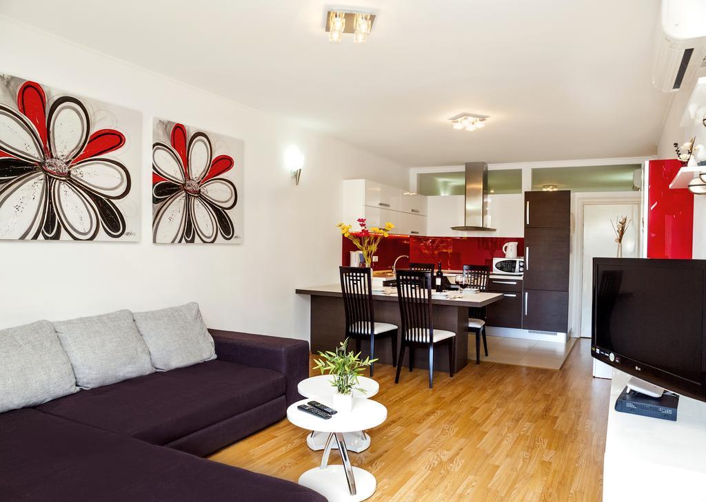 Apartment Lejo أوميس المظهر الخارجي الصورة
