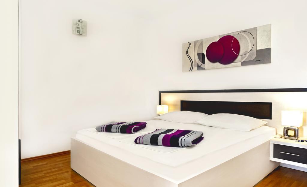 Apartment Lejo أوميس المظهر الخارجي الصورة